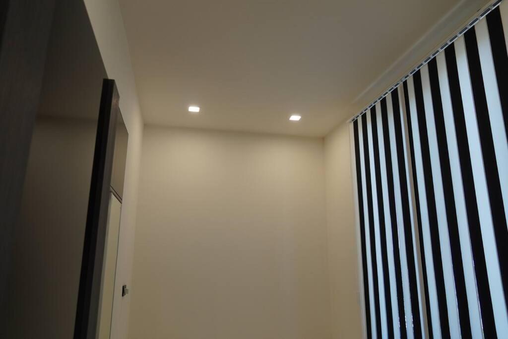 Lovely, Newly Remodeled Apartment In Yerevan! Esterno foto