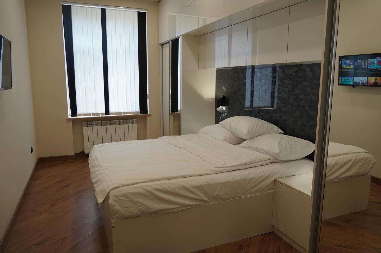 Lovely, Newly Remodeled Apartment In Yerevan! Esterno foto
